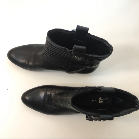 Nice condition - Picture 3 of 6